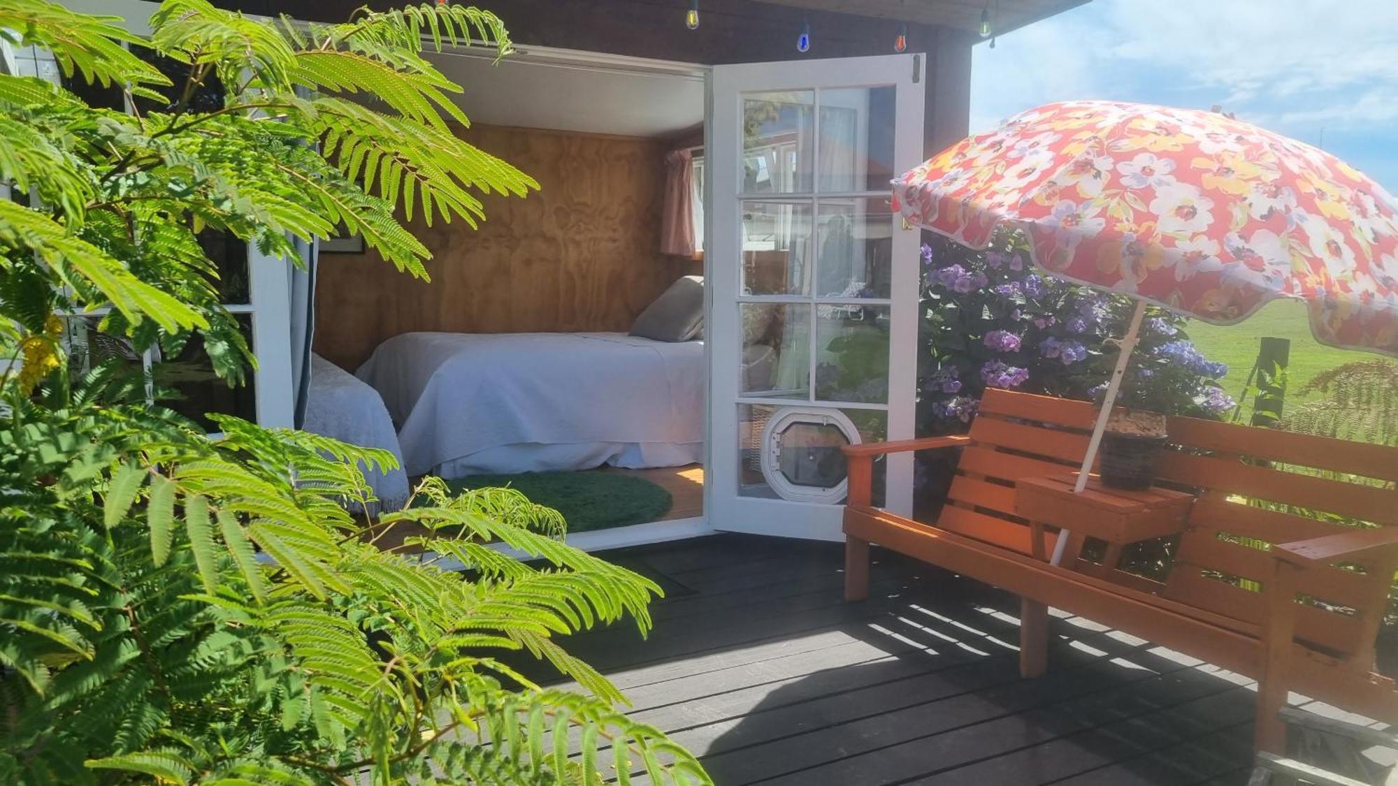Delightful 1 Bedroom Tiny House, Unique And Memorable Westport Exterior photo